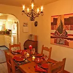Palace Ave Casita One-Bedroom Holiday Home